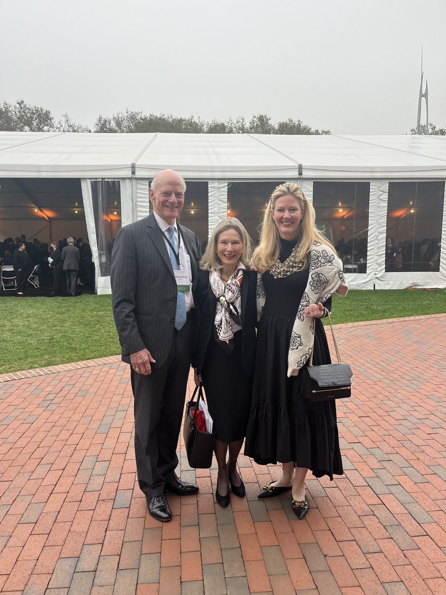 WilliamCHubbard's tweet photo. This past weekend, I had the privilege of being inducted into the American Academy of Arts and Sciences in Cambridge, MA. I was proud to represent @UofSCLaw. It was an incredible experience to meet so many scholars and leaders across multiple disciplines. https://t.co/WW0clPFxxc
