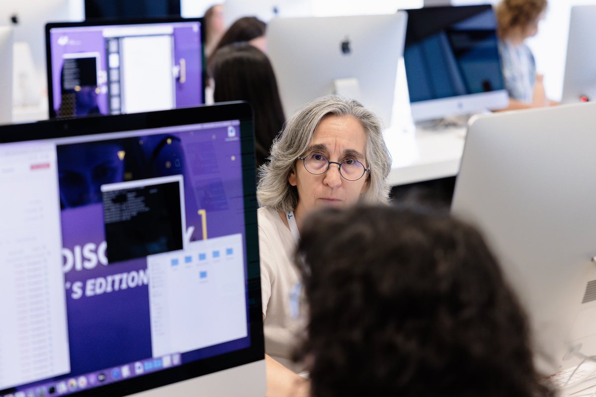 42MadridFTef's tweet image. Si tuviésemos que definir el ambiente que hay en nuestras Piscine Discovery Web Women’s Edition, sin duda, sería inspirador 👩🏽💻💜
Mujeres aprendiendo y trabajando juntas, descubriendo el mundo de la #ProgramacionWeb y abriendo nuevos horizontes 🚀