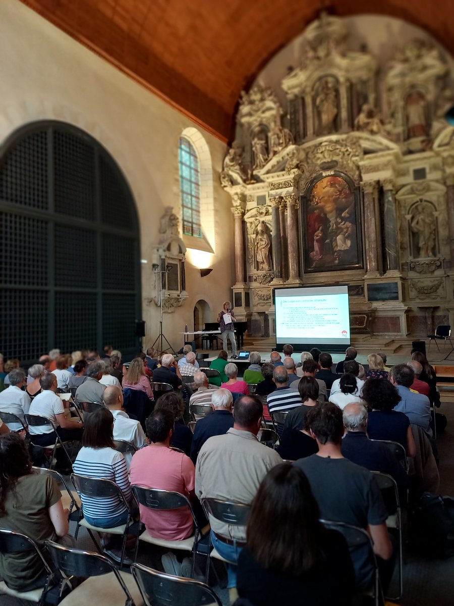 Jeudi dernier, + de 100 personnes ont assisté à l’intervention de @DenierPasquier sur l'eau : état des lieux, conséquences et impacts, projections et enjeux. Le #CODEV, à travers son groupe de travail 'Environnement', entame une réflexion sur la problématique de l’eau.