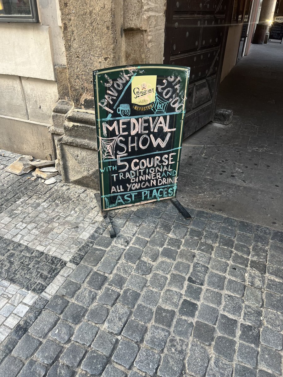 timkeyperson's tweet photo. Any decent tips for things to do/eat in Prague? Other than the medieval feast with unlimited drinks obvs, that’s in https://t.co/FexbbTAnRd