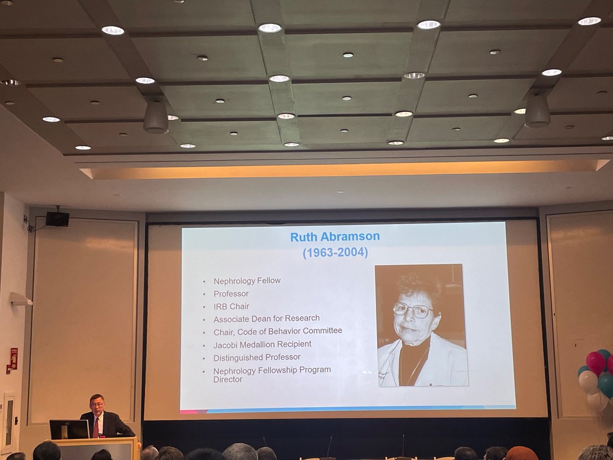 ISMMSKidney's tweet photo. #Nephrology Division Chief @CijiangHe sharing our history during today’s “#Dialysis Odyssey”  and honoring Dr. Ruth Abramson &amp;  Dr. Barbara Murphy

@DOMSinaiNYC @IcahnMountSinai https://t.co/oY3qdlB9eI