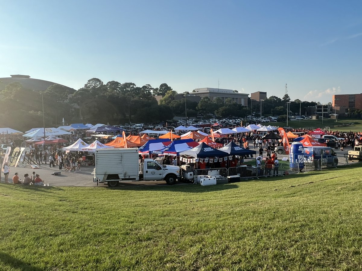 Bobby Williams (@bobbywilliamsad) on Twitter photo Thank you <a href="/BearkatSports/">Sam Houston Athletics</a> Nation for your excellent support of <a href="/BearkatsFB/">Sam Houston Football</a> last Thursday. Reminded me of the 2011 Montana Semi Final when the “SAM-HOUSTON” cheer started! #EatEmUpKats #NoLimitsOnUs Thank you <a href="/BearkatSports/">Sam Houston Athletics</a> Nation for your excellent support of <a href="/BearkatsFB/">Sam Houston Football</a> last Thursday. Reminded me of the 2011 Montana Semi Final when the “SAM-HOUSTON” cheer started! #EatEmUpKats #NoLimitsOnUs