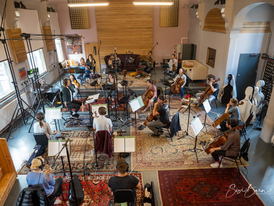 Recording @B_Angelides's new album Oxygen at Empire Studios with @LCOrchestra 🌻 📸 @SisiBurn
