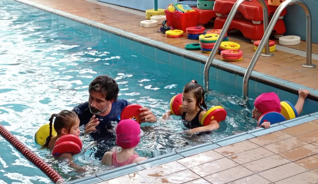 FGarrigou's tweet photo. 📣📣 Comienzan las actividades de ocio y deporte promovidas por la Fundación Garrigou 👏👏
Este lunes, arrancamos con Natación Adaptada, Bicicleta y Comunicación y Lenguaje 
🚴🏊🗣️
Y tú, ¿a cuál te apuntas? 🤔
Escríbenos a secretaria@fundaciongarrigou.org e infórmate de todo https://t.co/iv6MiB37ww