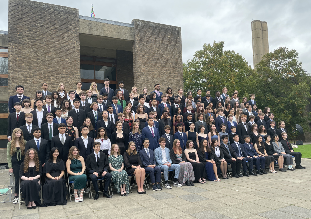 ChurchillCol's tweet photo. It's an important day for our freshers as they formally join @ChurchillCol and assemble for their 2023 matriculation photo. Next up, matriculation dinner!

Enjoy your special day &amp; welcome to Churchill &amp; @cambridgeuniversity😍 https://t.co/2y0rSr8Qy8