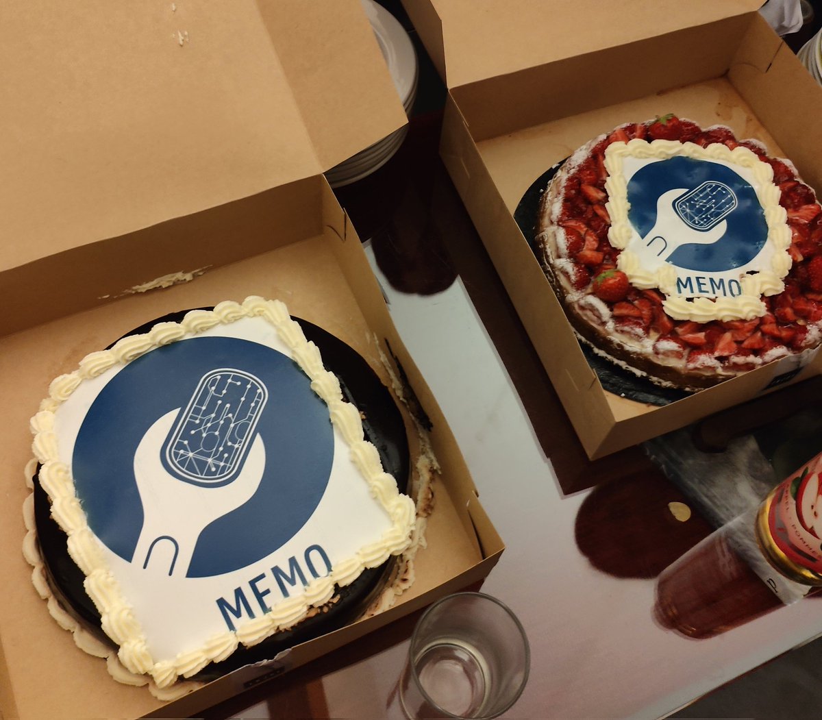 Teamwork makes the dream work! 

On the yearly teambuilding of our MEMO research group, we had the opportunity to taste some delicious MEMO-pie 😋🤓 Brains, stomach and team spirit fueled to conduct more amazing research! 

#metabolicengineering #logo #synbio #geneticcircuitry