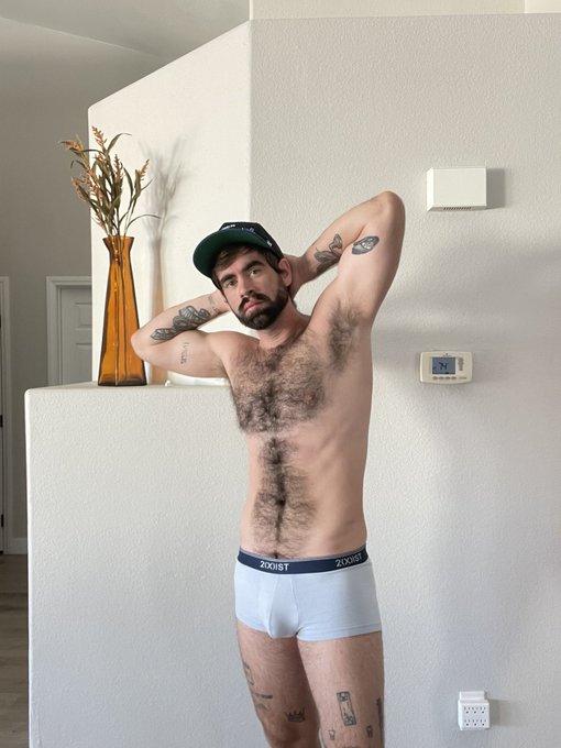 Good morning 🌞 https://t.co/mDFx5bMg7X