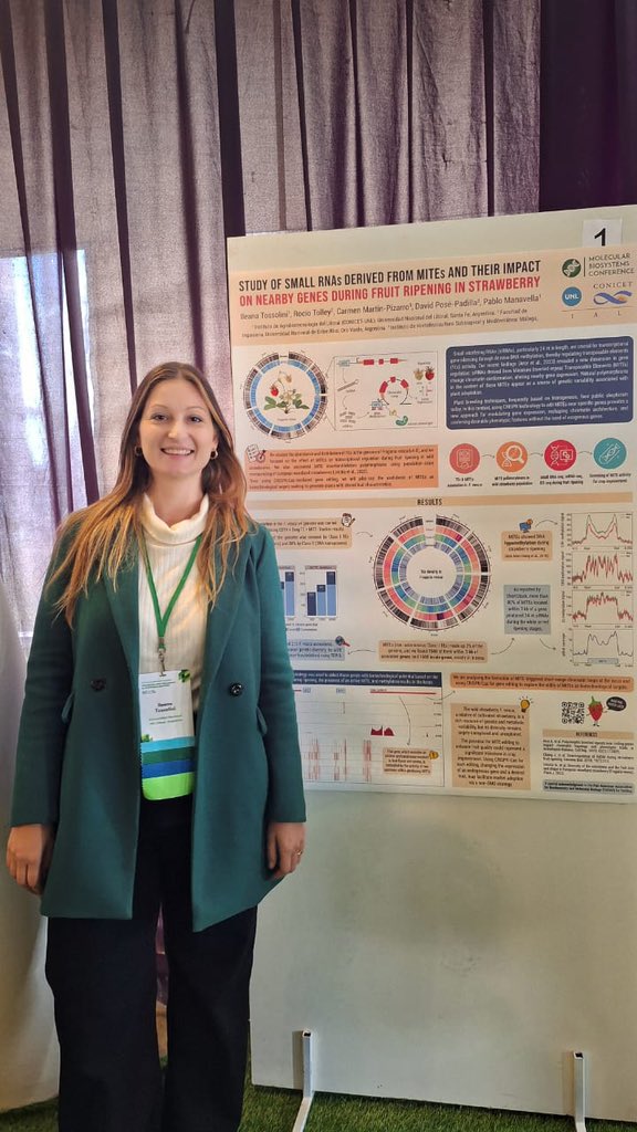 Integrantes del Laboratorio de Biología del ARN participaron de la tercera edición de la Conferencia "Molecular Biosystems" que tuvo lugar entre el 25 y el 29 de septiembre en Puerto Varas, Chile.
<a href="/ReginaMencia2/">Regina Mencia</a> <a href="/IleanaDrt/">Ileana Tossolini</a> <a href="/AxelGiudicatti/">Axel Giudicatti</a> <a href="/LuciaGonzalo_/">Lucía</a> 
<a href="/FBCB_UNL/">FBCB-UNL</a> <a href="/UNLitoral/">Universidad del Litoral</a>