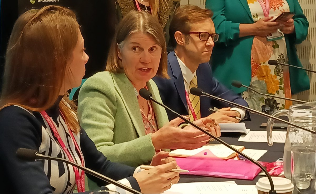 Bright Blue tweet media