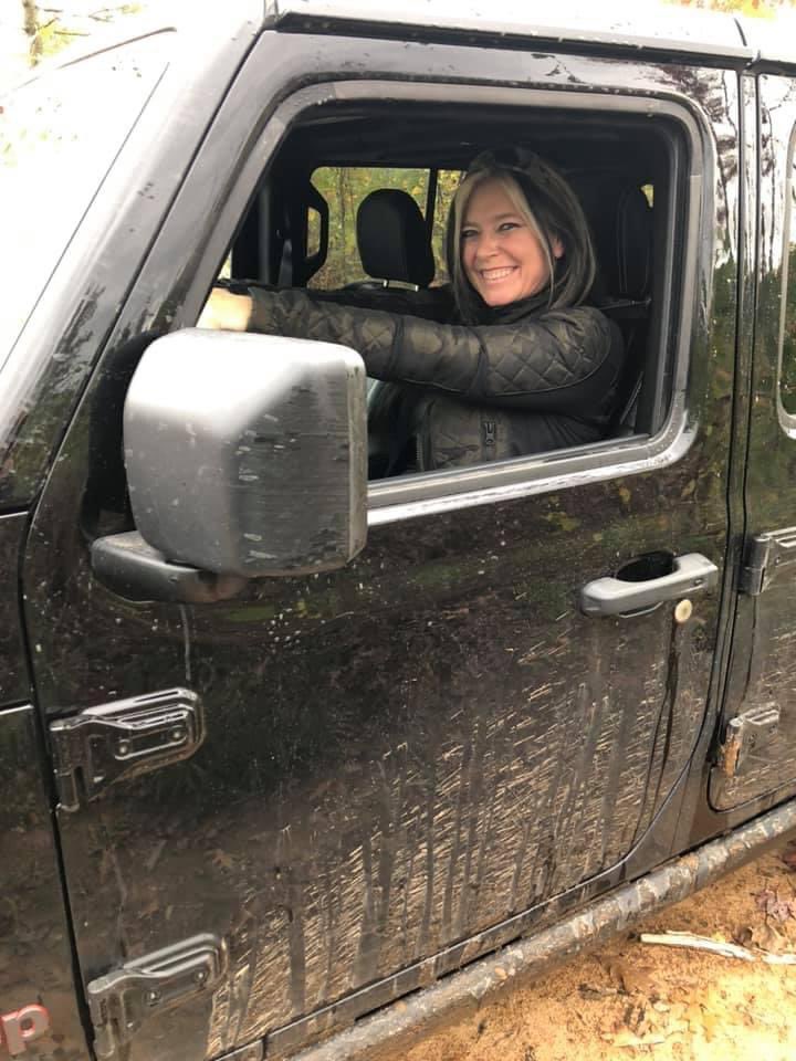 labeutler's tweet photo. When getting dirty is what you love. #JeepNation #JeepMafia #JeepLife #OffRoad #Wrangler #JeepBabe https://t.co/msZekKAR0w