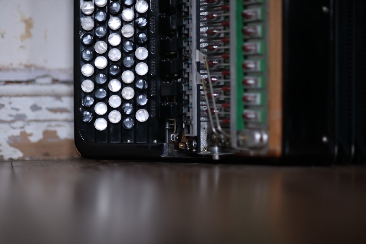 Sortie de résidence à la villa Rohannec'h --> vend. 6.10 concert-installation sonore avec Andrea Sarto compositeur et Solène Normant accordéoniste.
séances à 18h30 - 19h - 19h30 - 20h
Gratuit 
+ infos sur cotesdarmor.fr