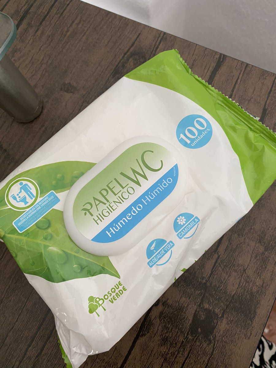 El 'Papel higiénico húmedo WC' de Bosque Verde de <a href="/Mercadona/">Mercadona</a>: porque todos necesitamos un poco de emoción en nuestras vidas, como llamar al fontanero sorpresa y gastarte 200€ 🚽💥 #EmociónEnElInodoro #DesechablePeroNoTanto