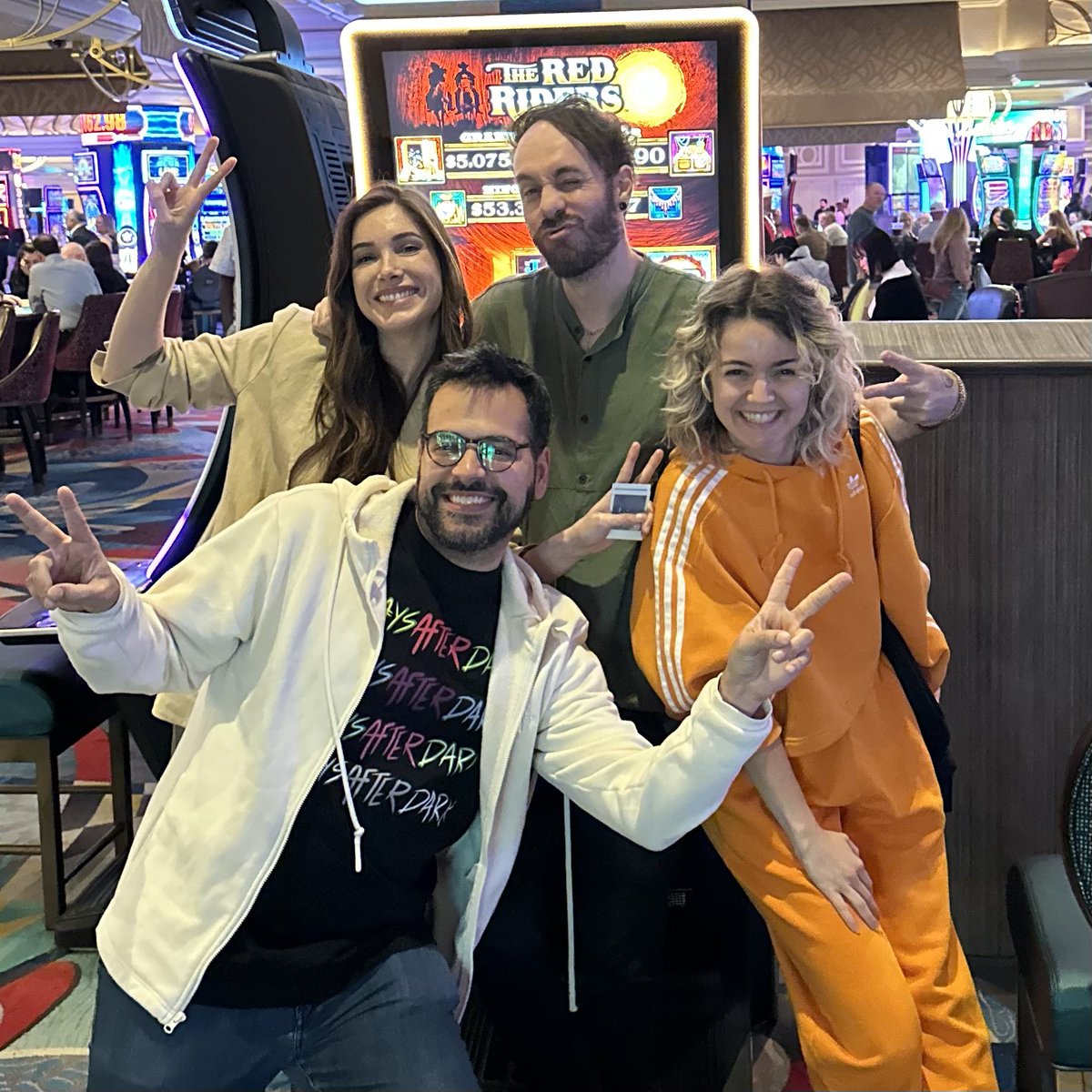 IntrovertscNFT's tweet photo. A huge shoutout to these legends who helped Introverts shine during @NFTxLV 

Specially @milointroverts who welcomed us to his cozy room✌️ https://t.co/Z9JRaZYmfR
