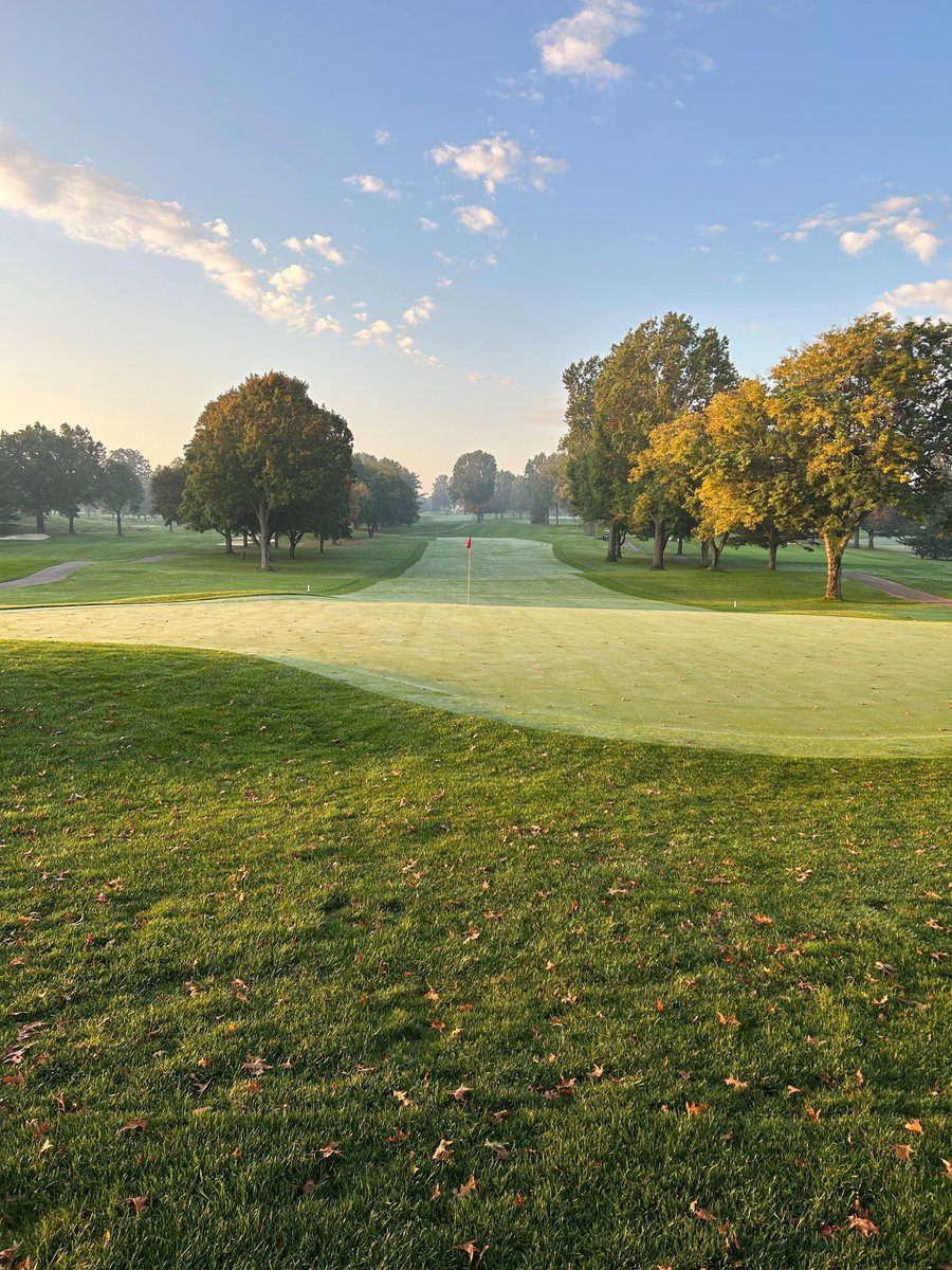 ACG_CLE's tweet photo. It's a perfect day for golf at the #FirestoneCountryClub with #ACGCleveland! https://t.co/dR0RBtvowB