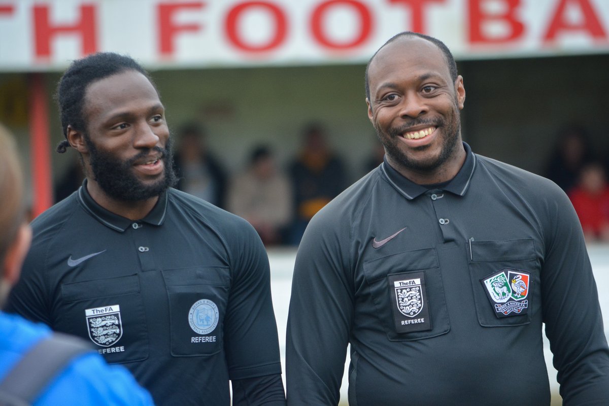 We're looking forward to delivering our first Historically Under-Represented Communities Referee Course this week💙 There are still a few booking spaces available for those interested in becoming BBFA Referees ⬇️ eventspace.thefa.com/berks-bucksfa/…