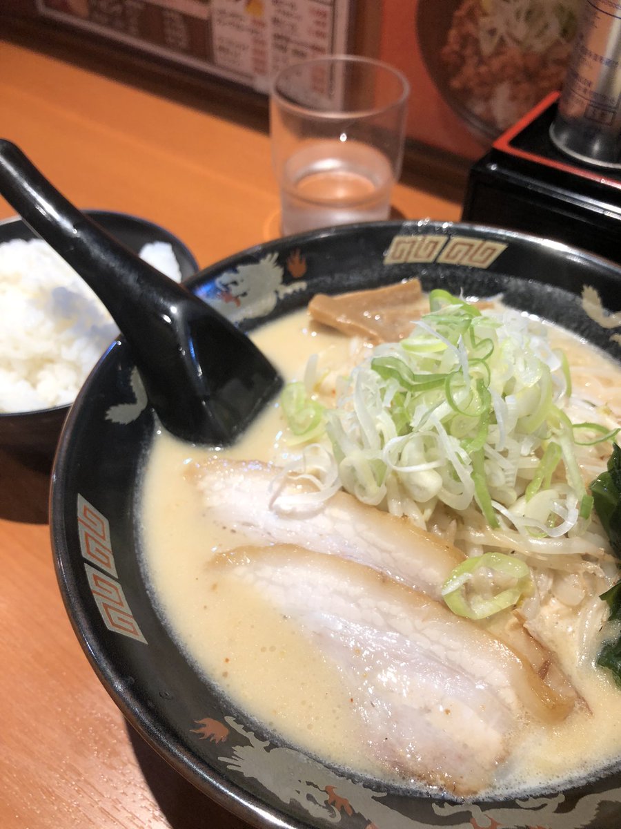 yeretake24's tweet photo. 松戸で1:10ごろまで運転見合わせというから。
#柏サポ札幌遠征気分 https://t.co/a6DMAaATvG