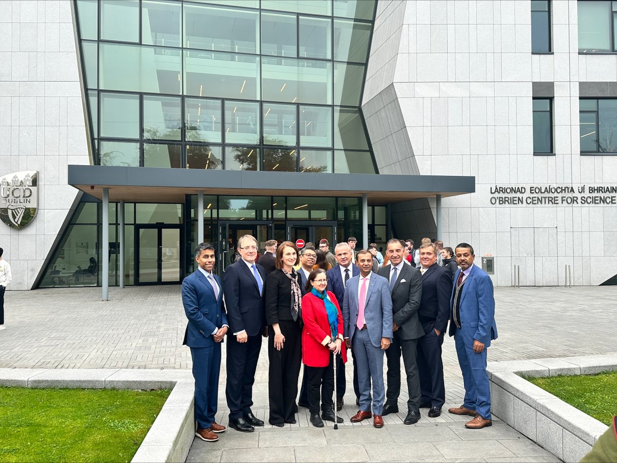 exl_service's tweet photo. As part of our expansion into Dublin, we're also proud to collaborate with @ucddublin and @CeADARIreland for cutting-edge research and development into emerging technologies. Our execs took a tour of UCD's Innovation Academy to see where the magic happens! https://t.co/M41gs9WVk6