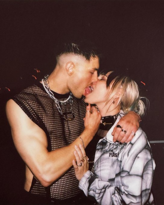 Kiss it better 🫦 @dominicdnakt https://t.co/P44cWy9rjP<a class="tags" target="_blank" title="On Twitter" href="/?out=eyJ0eXAiOiJKV1QiLCJhbGciOiJIUzUxMiJ9.eyJpYXQiOjE3MjIwMjM1MTksImlzcyI6InR3cG9ybnN0YXJzLmNvbSIsIm5iZiI6MTcyMjAyMzUxOSwiZXhwIjoxNzUzNTU5NTE5LCJyZWRpcmVjdF91cmwiOiJodHRwczovL3R3aXR0ZXIuY29tL2RvbWluaWNkbmFrdCJ9.q2RxdjYuxeRfyYcPBMMSzSM8YMHK_LX87Yl0RQ10qLEk8rjClagwPN5CYuRflSGKGNjrIS9fKp-Oowq8mGZbdg">@dominicdnakt</a><a href="/tag/ad"class="tags"><span>#ad</span></a>