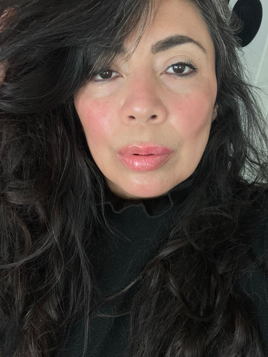 50 is beautiful 🖤