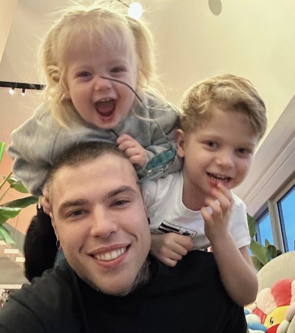 Forza Federico❤️‍🩹 

siamo tutti con te💙
#Fedez