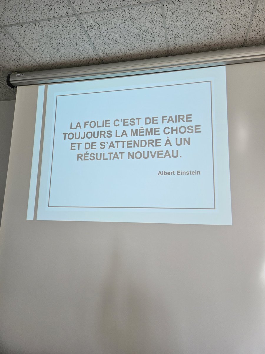 'Être capable d'assumer les dérangements dans le changement '#leadership  première journée de formation dans le cadre #CNR pour 25 personnels @DSDEN_Aisne  Merci Maurice Groulx  #pratiquescollaboratives @BCourleux @EcoleCentre @CorretteE @NouraBader02A @FabienPle @csmbourgeoys