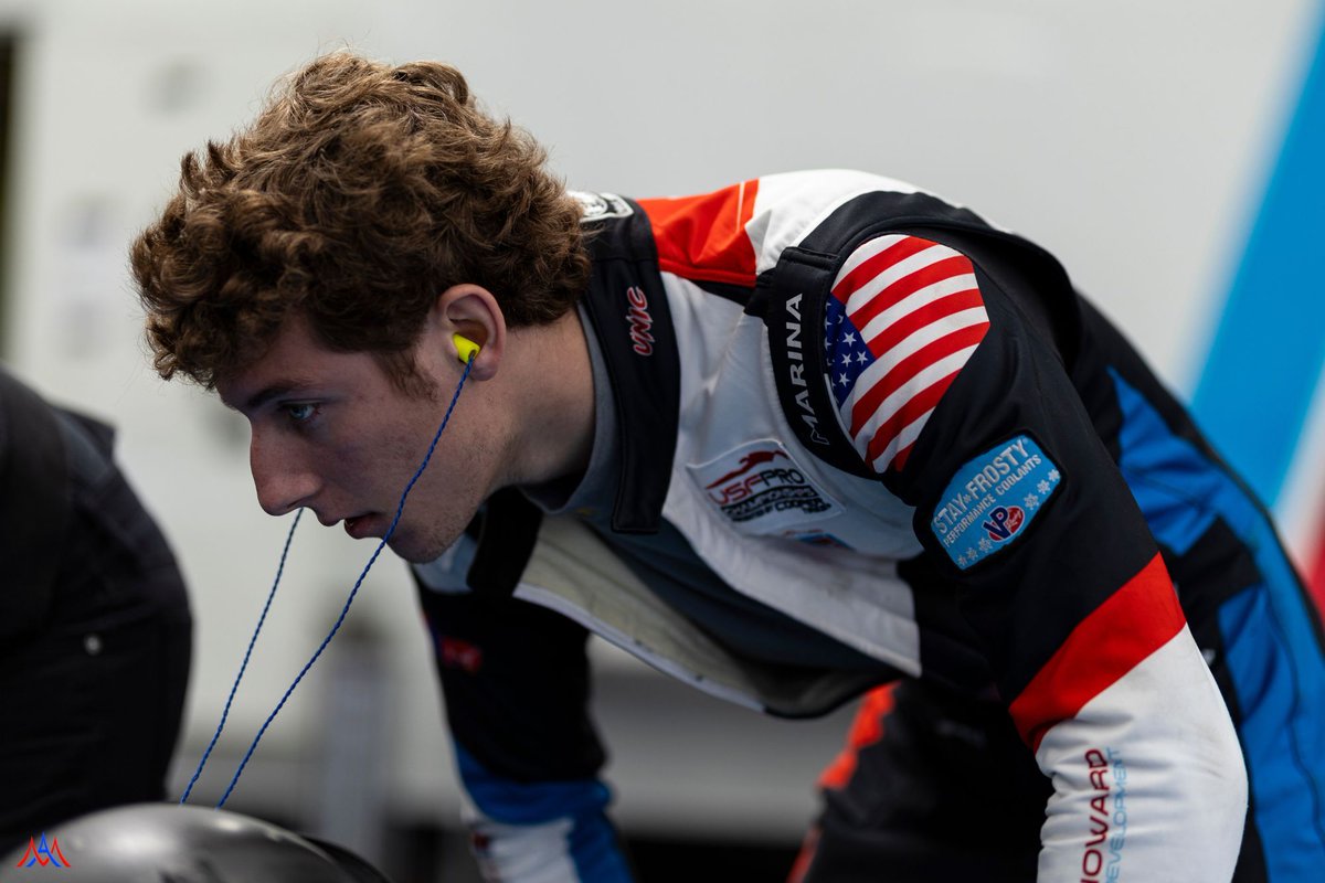 The pre-race focus is strong in this pic! 💪 

#AlMorey / #AlMoreyRacing / #TeamCooperTire / #USFPro / @usfprochamps / @followjhdd