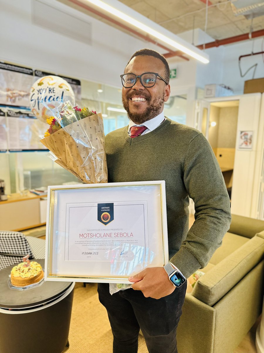 MpiloTech's tweet photo. Today we celebrated a Motsholane Sebola who embodies excellence to the highest levels and has truly shaped the fabric of MpiloTech to what it is today.
Find out what’s kept Mo at MpiloTech: https://t.co/3uC8a3czZF
Happy 5 years Mo! To many more 🥂
#MpiloTechMonday https://t.co/kbrylYFOhb