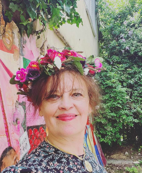 People Show tweet media