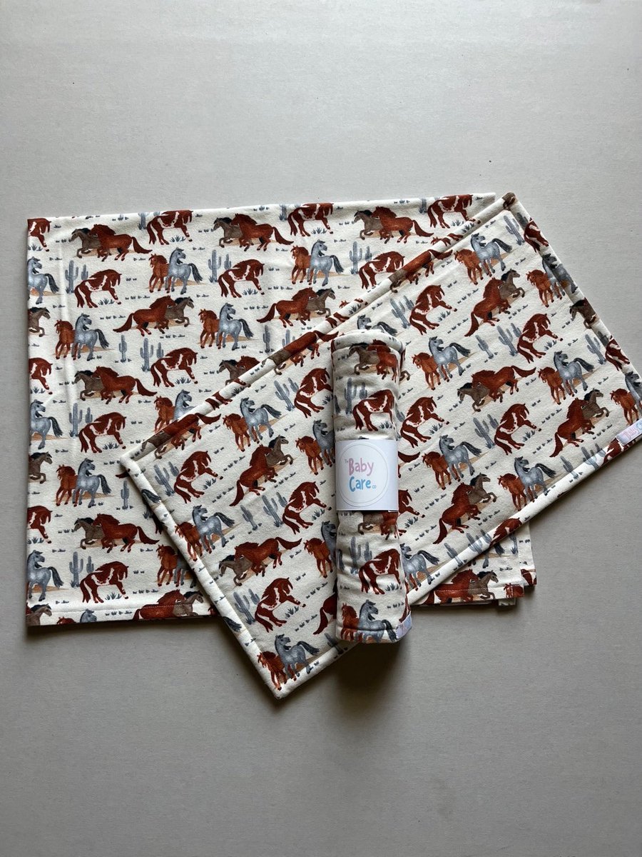 babycarebycornelia.etsy.com/listing/151879… #horses #receivingblanket #burpcloths