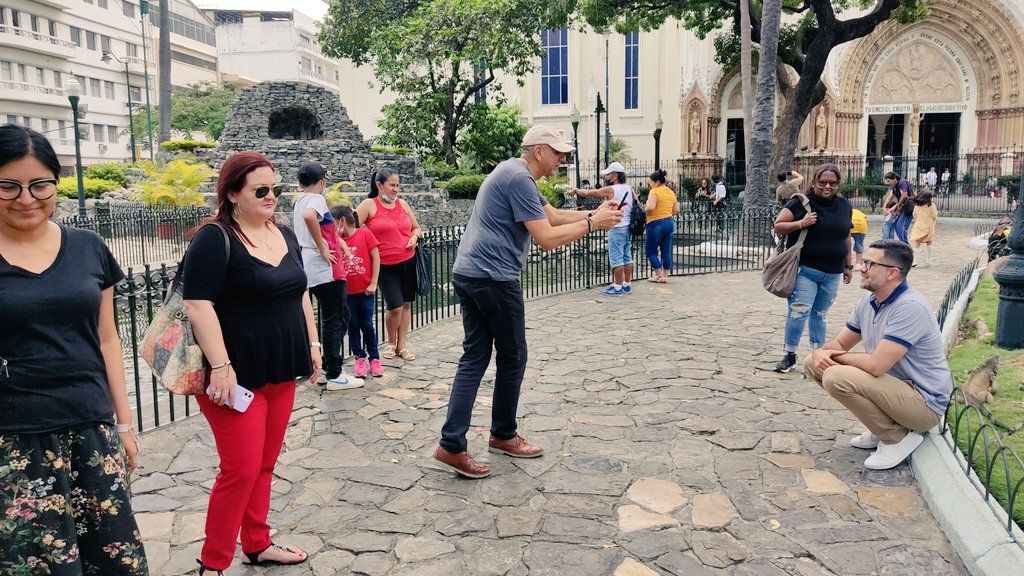 Charls M tweet media