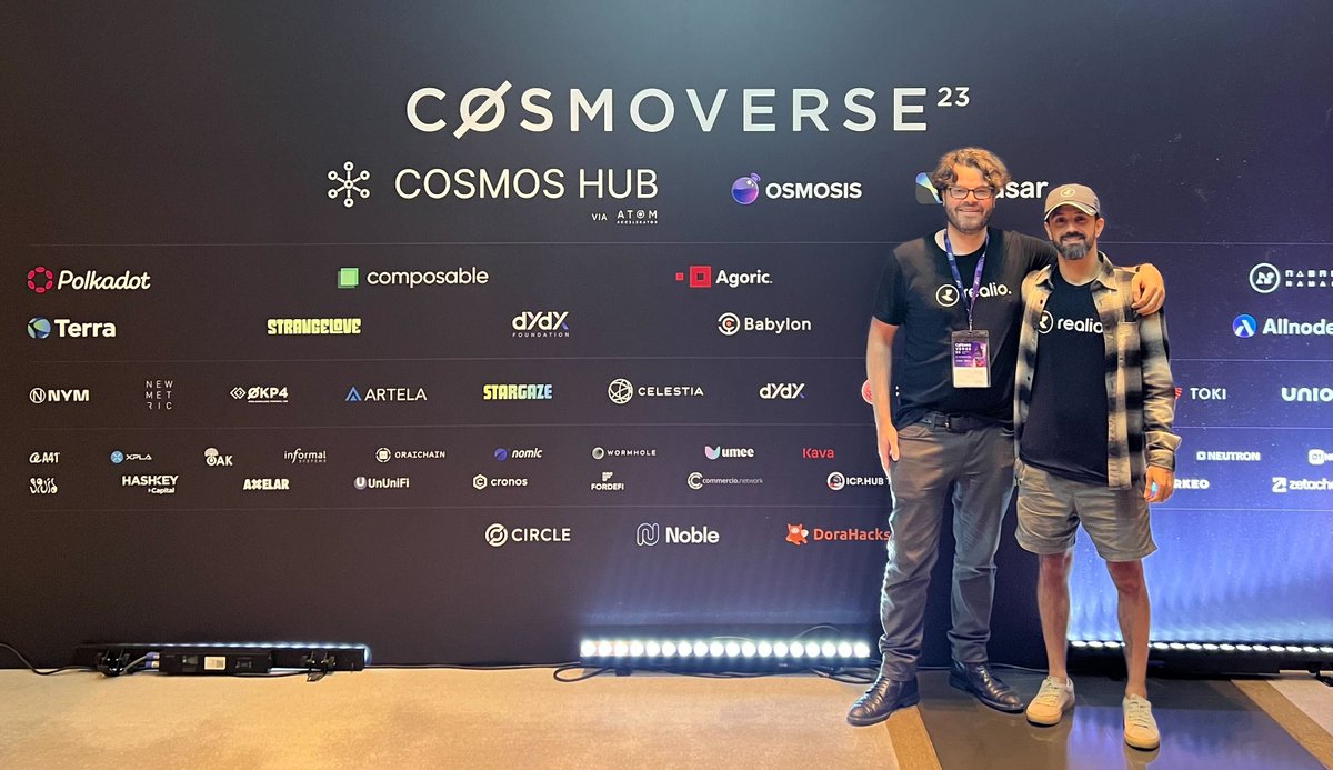 realio_network's tweet image. Day 1 of @CosmoverseHQ is a wrap.

@romeiroE and Ryan Hunter are enjoying the vibrant Cosmonaut community &amp;amp; the discussions on the IBC protocol.

🌌 #CosmoverseHQ #Future #IBC