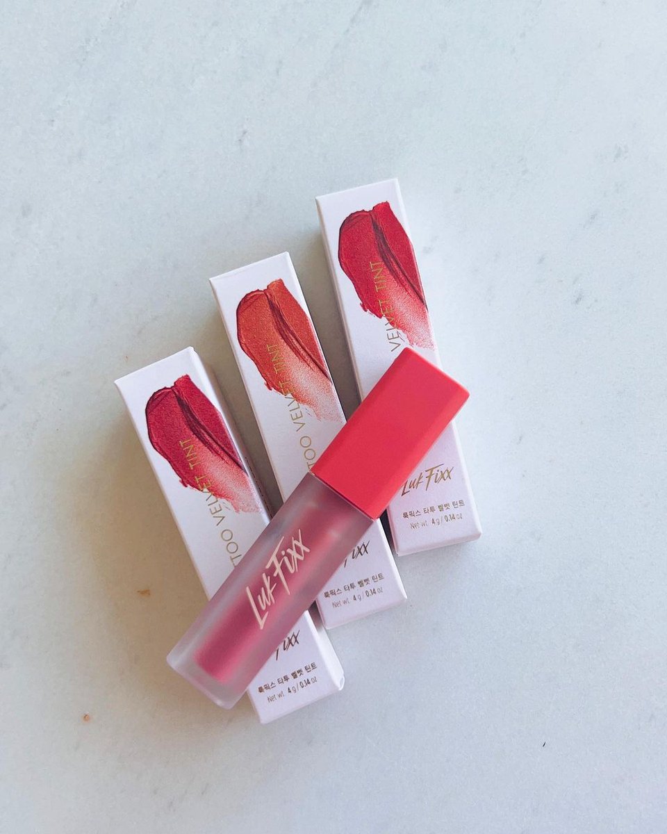 Can_dice8's tweet image. Newly renewed Lookpix velvet tattoo lip tint. 
All three colors are really pretty. 
Let's compare the colors.
In order: 1) Milky Deep Pink 2) Cinnamon Orange 3) Dried Rose.
Apply it before eating rice, it lasts even after eating. 
Real long-lasting tattoo lip tint!

＃USAtools