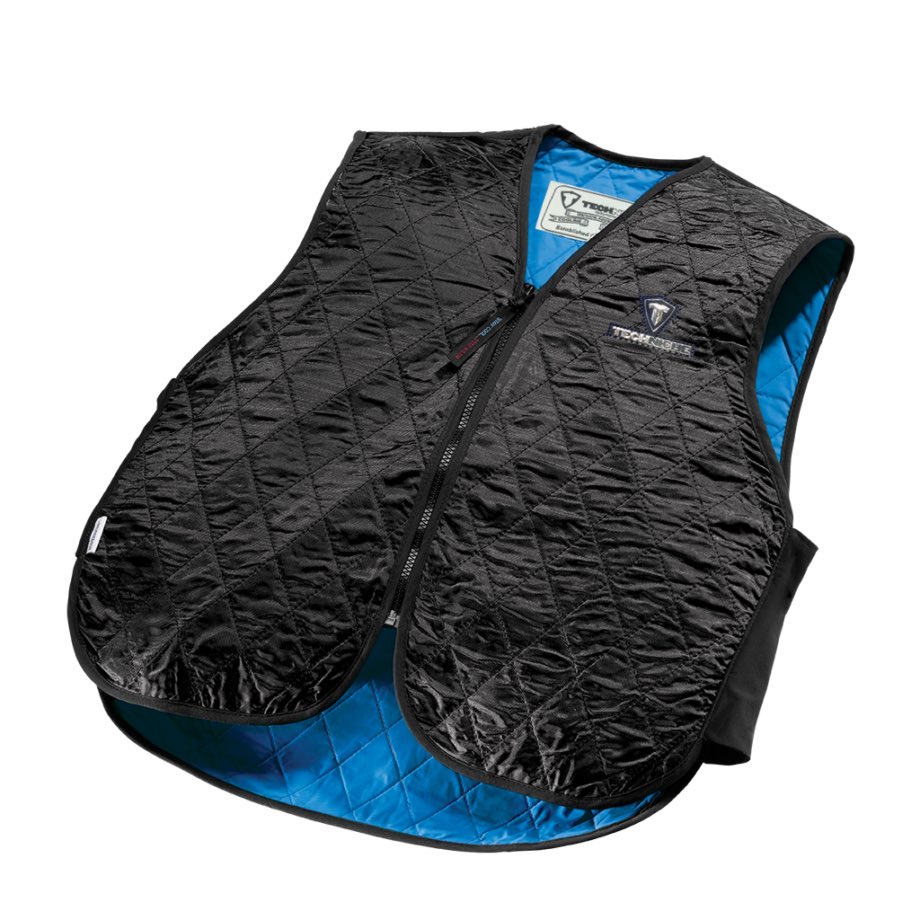 CoolCanuckCorp's tweet image. Loving this hot October weather? ☀️Get out there on your bike with one of our 6529 Hyperkewl Cooling Vests to keep you cool on the road. 
staywarm-staycool.ca 
coolcanuck.com
#StayWarmStayCool #styleandfunction #loveyourride #motorcycles #coolingvest #TechNiche