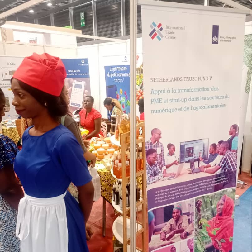 #SARA2023 à Abidjan:  venez découvrir les agripreneurs accompagnés par nos partenaires <a href="/FondationJN/">Fondation Jeunesse Numérique</a> &amp; <a href="/IvoirIncub/">INCUB'IVOIR</a> &amp; les startup agritech Soutramarket, Tolbi, etc... au Hall 1 après le stand du Maroc et en face de Bonnet Rouge ! #NTF5 #FastTrackTech <a href="/ITCnews/">International Trade Centre (ITC)</a> x <a href="/NLinCDI/">Pays-Bas en Côte d'Ivoire</a>