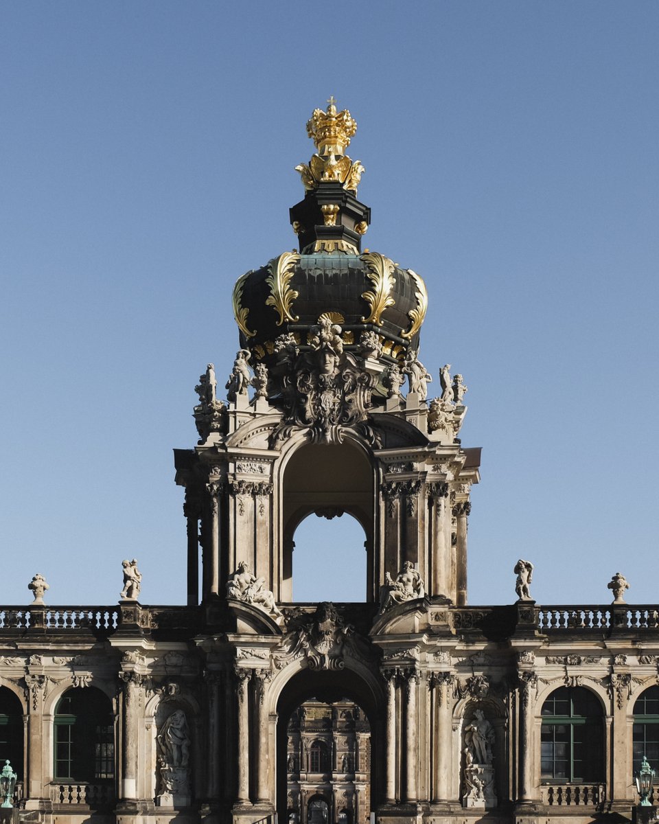 AustynVisuals's tweet photo. Scenes of the Dresden skyline from my first camera, the Fujifilm XT1. https://t.co/qXn6rxychb