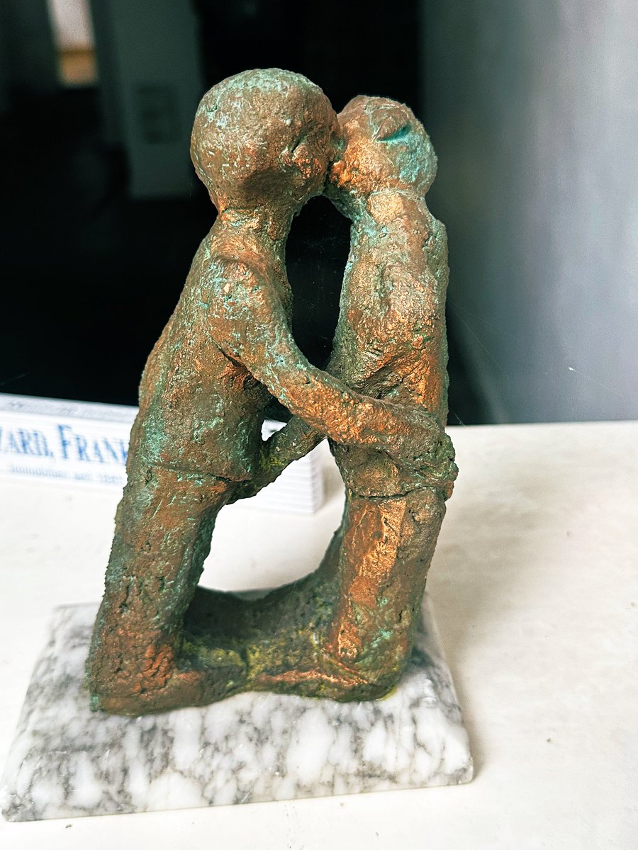 Ach und:

Für mehr Knutschen!