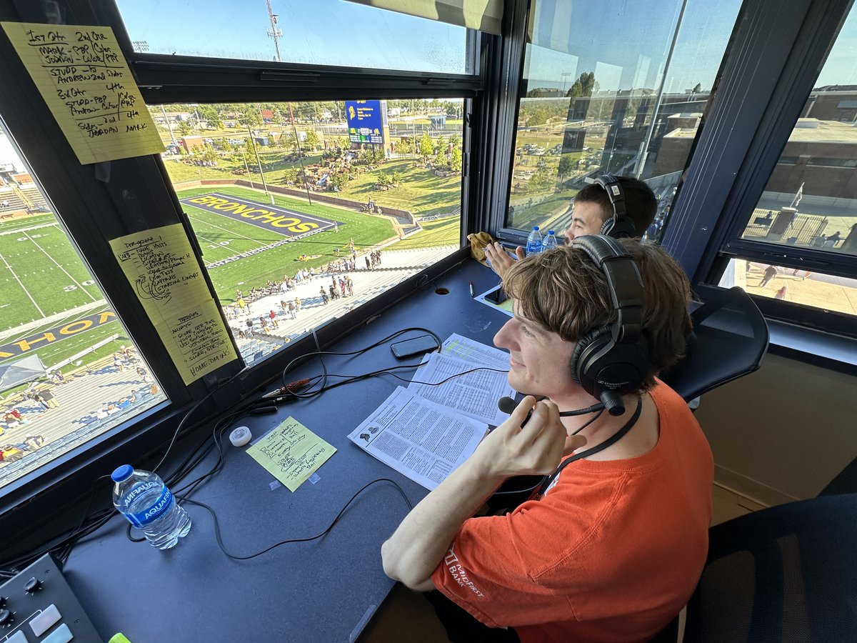 UCentralRadio's tweet photo. A walk off win for Homecoming this weekend as the Bronchos scored the victory as time expired. Shout out to our team of students who called the victory this weekend on @ucentralradio. https://t.co/qPBi5IpQiz