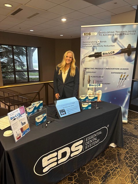 edsdental's tweet photo. EDS was proud to support CDE World during its sold-out presentations in Oak Brook IL.
#DentalConference #DentalEducation #restorativedentistry https://t.co/yegfE62pnr