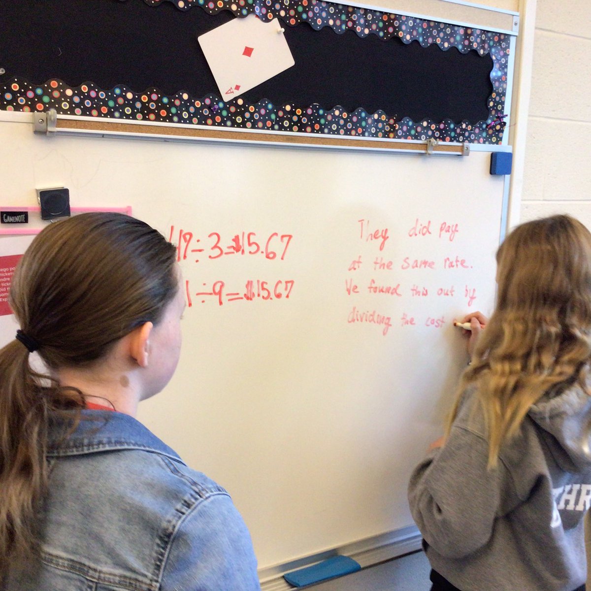 Mr_C_MSN's tweet photo. Students are comparing rates by using a double number line strategy. #MSNLearns @LZdistrict95 https://t.co/SeoL4niMSx