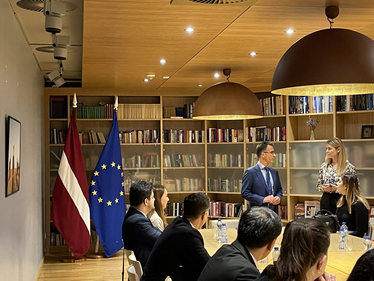 LVinEU's tweet photo. It is already an excelent tradition for PSC Ambassador @IvarsLasis1 to welcome the representatives of @RGSL_LV #IntensiveProgramme! Amb.had a fruitfull&dynamich discussion on current affairs issues as ๐บ๐ฆ,๐ช๐บ enlargement,๐ช๐บ cooperation with CA & global outreach! What a rich debate! https://t.co/pqLlJooUDC