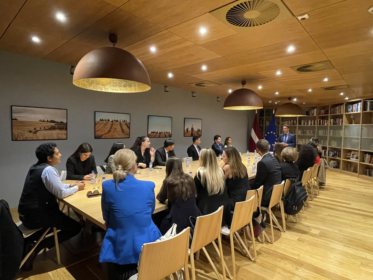 LVinEU's tweet photo. It is already an excelent tradition for PSC Ambassador @IvarsLasis1 to welcome the representatives of @RGSL_LV #IntensiveProgramme! Amb.had a fruitfull&dynamich discussion on current affairs issues as ๐บ๐ฆ,๐ช๐บ enlargement,๐ช๐บ cooperation with CA & global outreach! What a rich debate! https://t.co/pqLlJooUDC