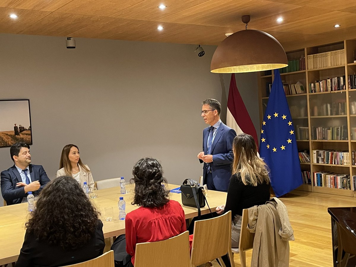 LVinEU's tweet photo. It is already an excelent tradition for PSC Ambassador @IvarsLasis1 to welcome the representatives of @RGSL_LV #IntensiveProgramme! Amb.had a fruitfull&dynamich discussion on current affairs issues as ๐บ๐ฆ,๐ช๐บ enlargement,๐ช๐บ cooperation with CA & global outreach! What a rich debate! https://t.co/pqLlJooUDC