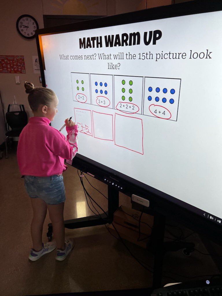 All of 2nd grade using their promethean boards in math this morning! #makinglearningfun @FariasSpitzer @cisdnews