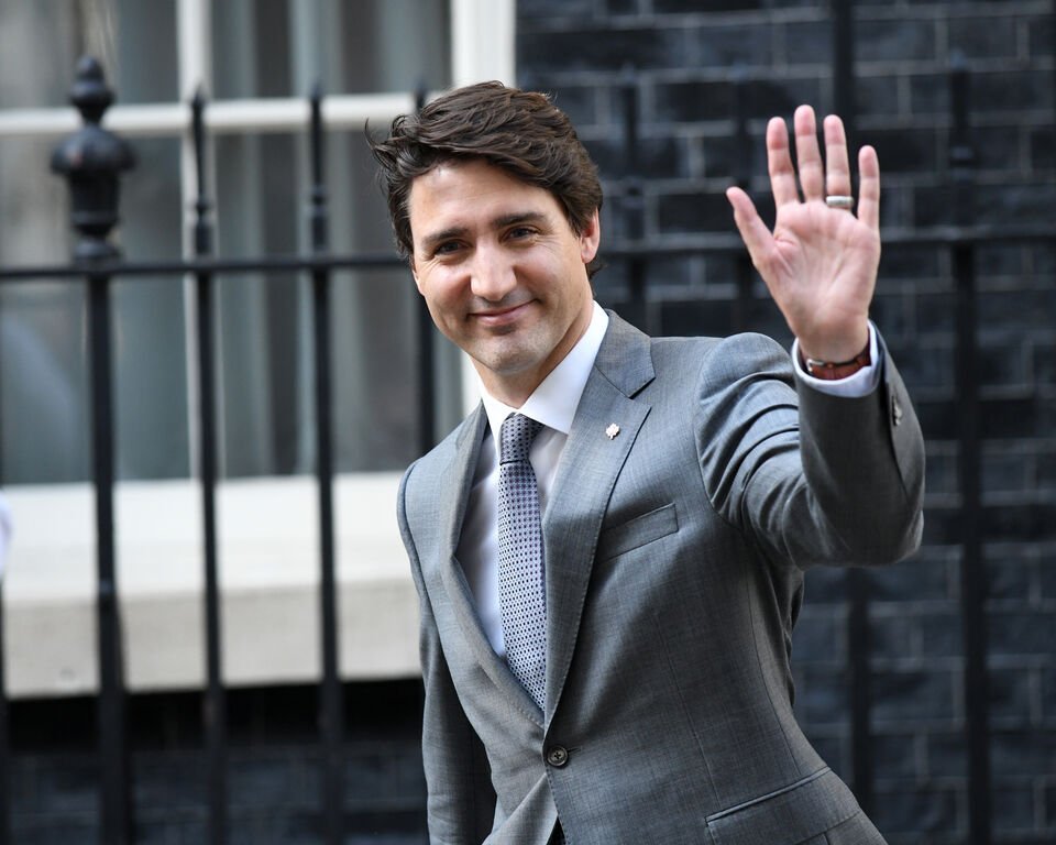 govt_corrupt's tweet photo. Raise your hand if you've ever thanked a Nazi for their service then gave them a standing ovation &amp; tried to have it struck from public record...

While attempting to regulate online speech under the pretense of stopping the spread of misinformation &amp; disinformation. https://t.co/LAlUu4RMJB