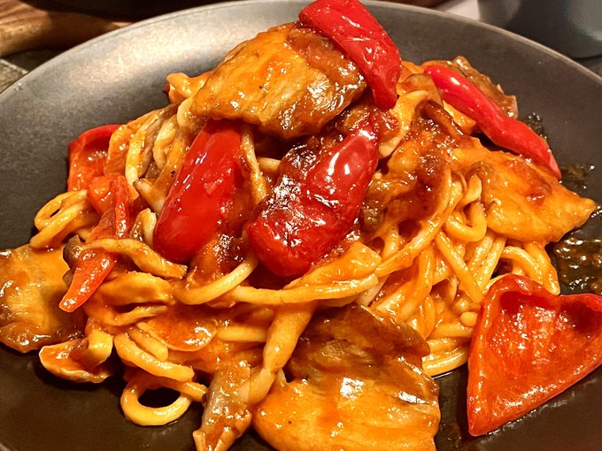 茹で豚ラードのナポリタン
めちゃめちゃやって見たかったのよね… 