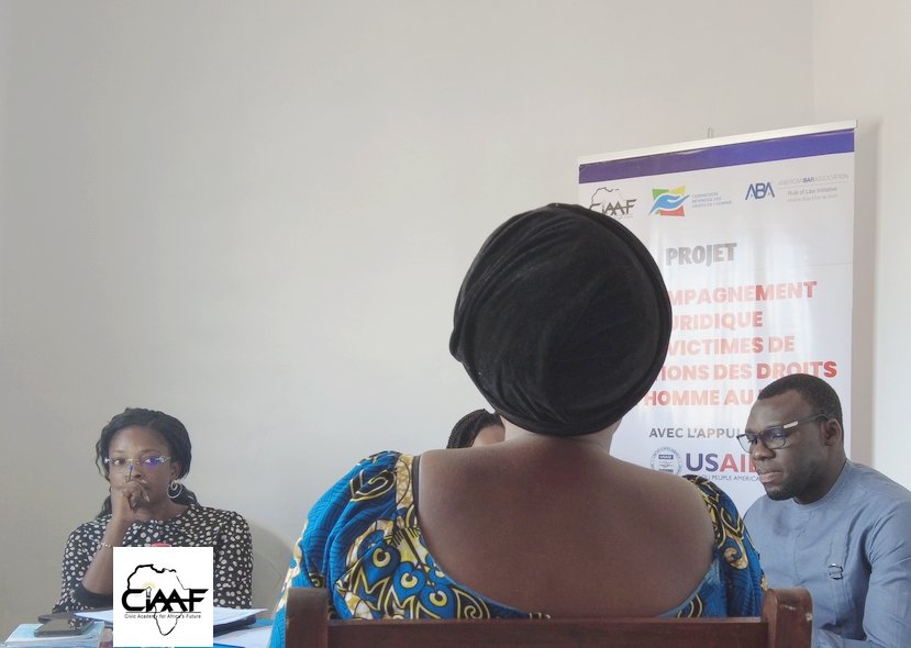 La #CliniqueJuridique du <a href="/Ciaaf2018/">Civic Academy for Africa’s Future - CiAAF</a> s'installe à Bohicon cette semaine pour écouter, soutenir et fournir des conseils aux populations victimes de violations des droits. Cette initiative appuyée par l'<a href="/USAID/">USAID</a> s'inscrit dans le cadre du projet d'accompagnement #juridique ⤵️