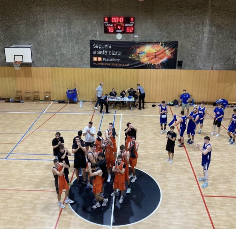 safaclaror's tweet photo. RESULTATS | 🏆 Copa Catalunya Masculina
#SenAMasc 7️⃣6️⃣
@UBSantAdria 6️⃣2️⃣
#SafaClaror | #ForçaSafa https://t.co/1O8wHQ2IuS