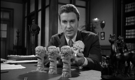 SemetraRhodes's tweet image. Spooktober Day 2: Random Horror Movies

#NowWatching a real curiosity from the 1960's THE DARK INTRUDER
[title randomly generated by the keyword: Lovecraftian Horror]

#Spooktober #RandomHorror #RandomHorrorMovie #LeslieNielsen