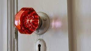 BurnaughJustice's tweet photo. My October 1 horror film was "The Village." The symbolism of the color red was reminiscent of how M. Night strategically used the color red in The Sixth Sense https://t.co/WA1yBIL9jy