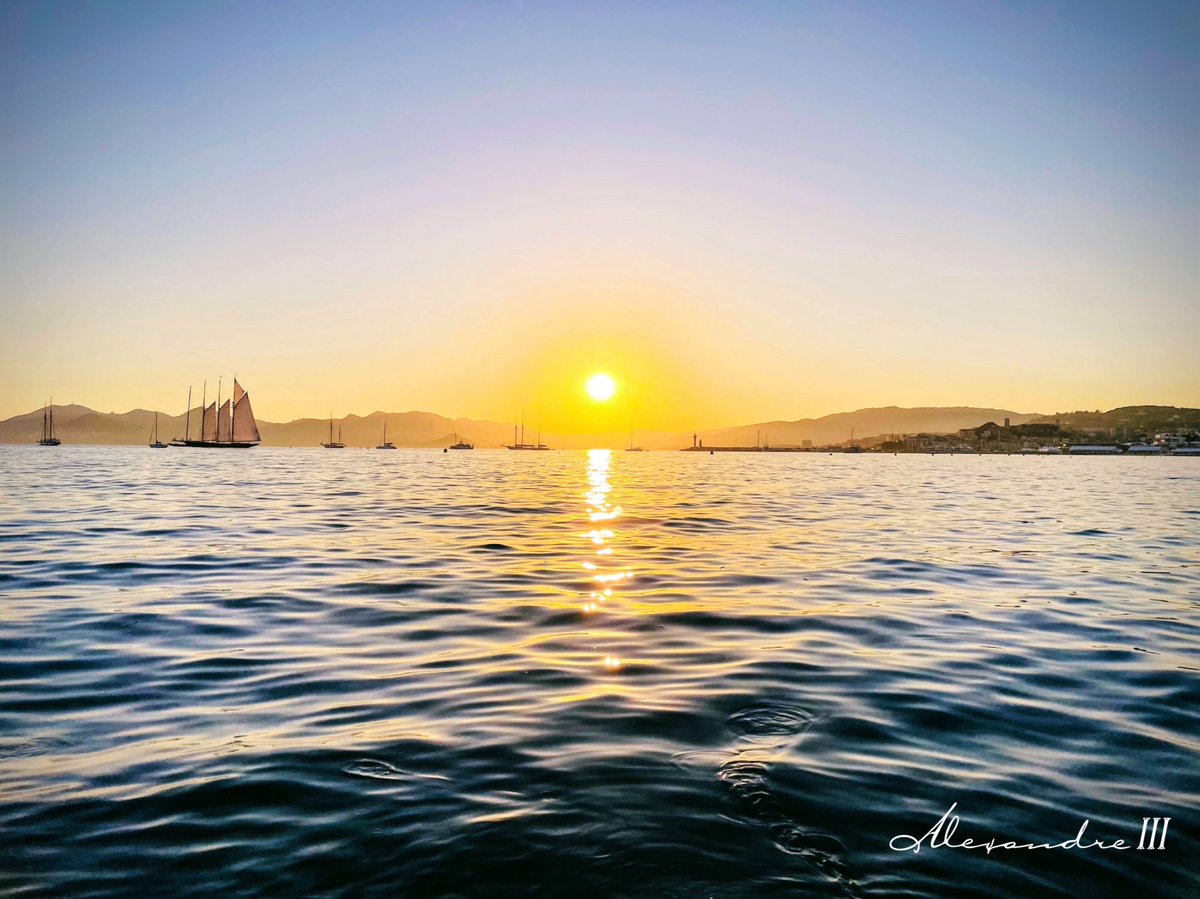 HotelAlexandre3's tweet photo. Always.
#alwaysamazing #cannes #visitcannes #cotedazurfrance #cannes2023 #visitcotedazur #amazing #epoustouflant https://t.co/Bkdpu6P6hP